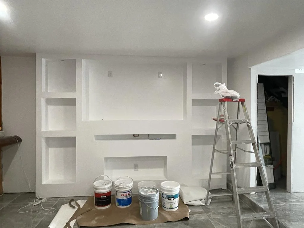 Mueble encastrado en pared hecho con drywall